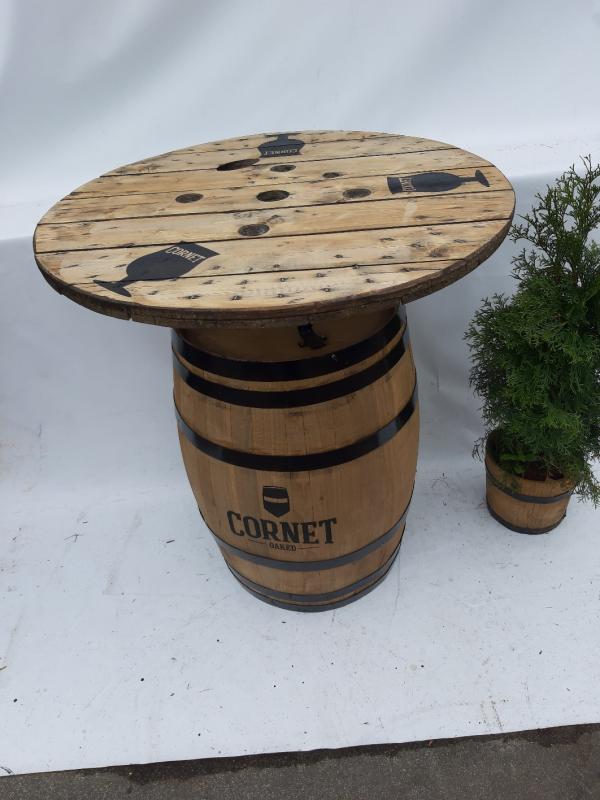 Gaan Of scherp Bartafel Cornet 150 liter met houten blad